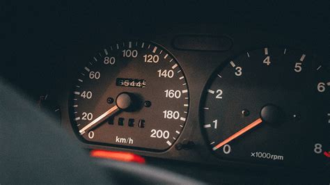 How to detect odometer fraud | AutoGuru