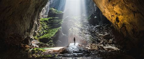 What's in Son Doong expedition tour - the most expensive tour in Vietnam