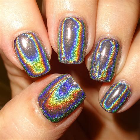 Wendy's Delights: Holographic Nails - Holographic Pigment from Nicole Diary