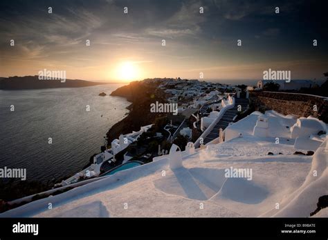 Greece oia sunset hi-res stock photography and images - Alamy