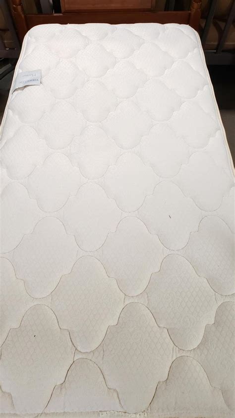 Lot - Traditional Style Twin Size Mattress & Box Spring