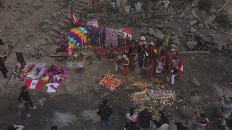 Peru: Shamans in Lima perform rituals in support of national football ...