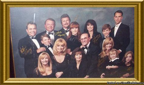 Mandrell family photograph - Price: $3,000 in Sevierville, Tennessee | CannonAds.com