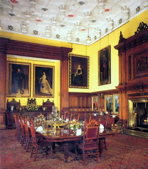 Balmoral Castle Interior Ideas | Шотландские замки, Английские замки, Интерьеры замка