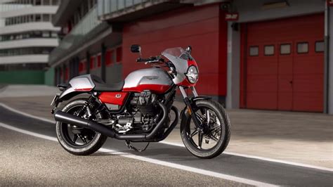 Moto Guzzi Introduces V7 Stone Corsa At 2023 Open House In Italy