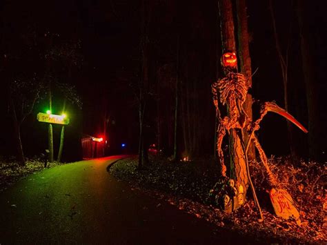 Haunted Hayride - CakeAndBarrel