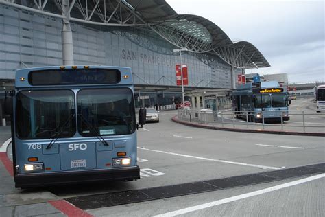 SFO Parking Shuttle 708 & 715 LONG TERM PARKING SFO San Fr… | Flickr ...