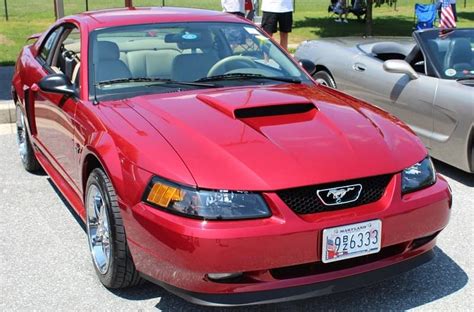 TOM WILBURN SNIFFS OUT A DEAL ON A 3,926-MILE, 2003 MUSTANG GT