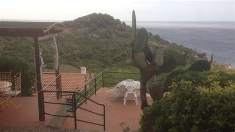 Sirocco Wind on Elba on Vimeo