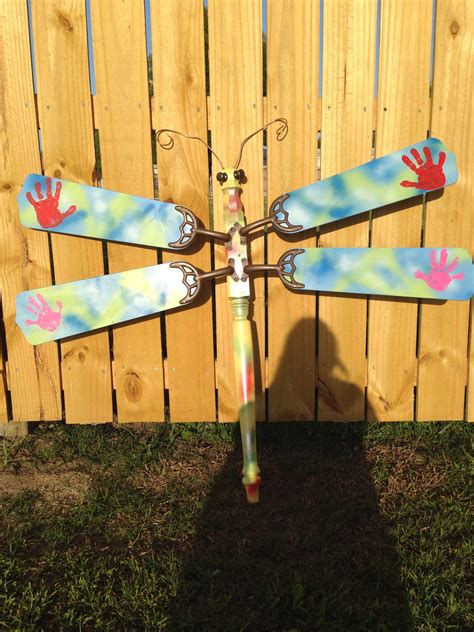 Pin by Karrie Hekel on DIY | Dragonfly yard art, Dragon fly craft, Spindle crafts