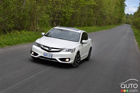 2016 Acura ILX A-SPEC | Car Reviews | Auto123