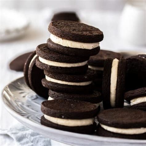 Homemade Oreo Cookies - Sugar Salt Magic