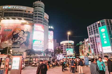 Ximending and Fengjia Night Market - The Pinoy Traveler