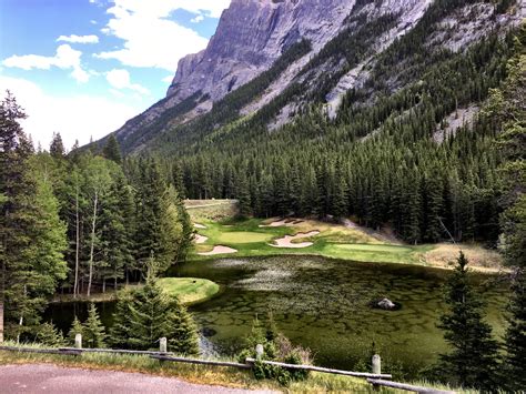 Banff springs never fails to amaze! Lucky enough to play this course a few times every couple ...