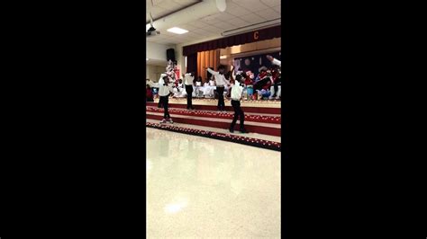 Cherokee Elementary dance team Chiefs in Motion - YouTube