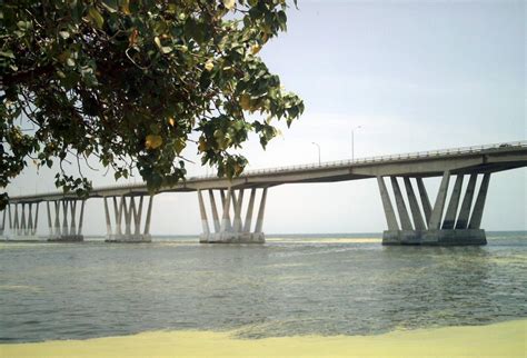 General Rafael Urdaneta Bridge (Maracaibo, 1962) | Structurae