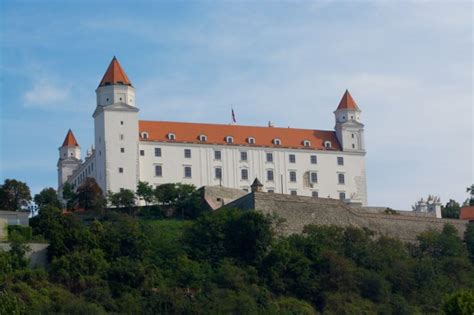 Visit the Bratislava Castle and Feel Like a Character From Fairytale ...