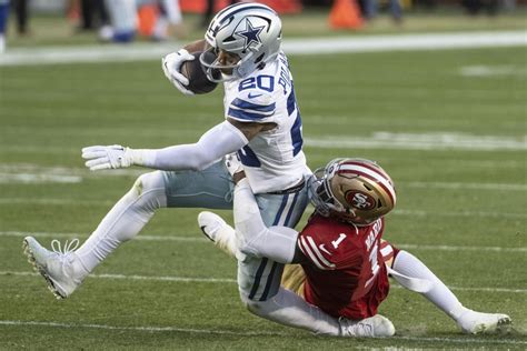 Cowboys RB Tony Pollard broke leg in playoff loss to 49ers - UPI.com