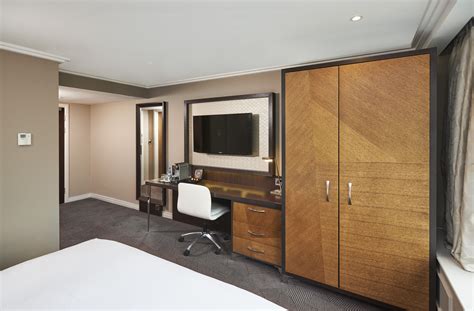 DoubleTree by Hilton Hotel London – Hyde Park - YoNinja - Restaurants, Hotels, and Reviews