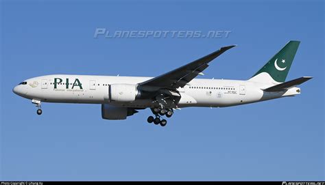 AP-BGZ PIA Pakistan International Airlines Boeing 777-240LR Photo by ...