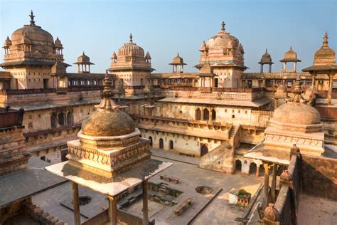 7 Places to Visit in Agra - Skyscanner India