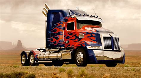 Semi Truck - Transformers 4 Optimus Prime - & Background HD wallpaper ...