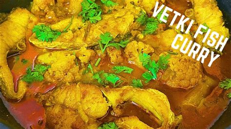 Simple Vetki fish curry with cauliflower_Bengali Fish Curry Mother's recipe - YouTube