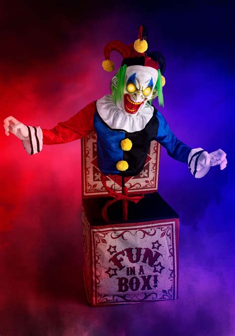 4FT Horrifying Jack in Box Animatronic Halloween Prop | Evil Clown Decorations