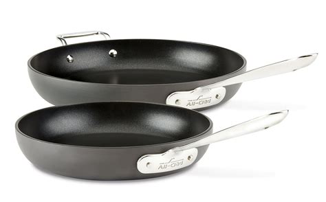 OXO Good Grips Non-stick Pro Frypan (2014) vs All-Clad Hard Anodized Aluminum Non-Stick HA1 pans ...