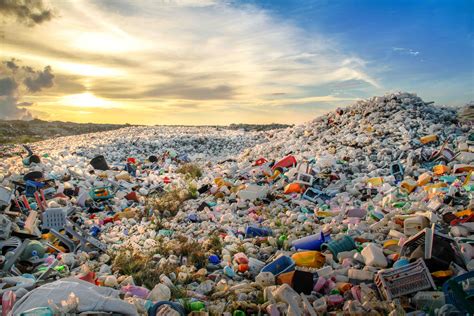 Burning trash piles is very bad for your health - Earth.com