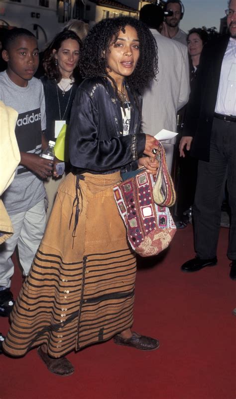 Lisa Bonet in 1996 | Best Celebrity '90s Fashion Moments | POPSUGAR ...