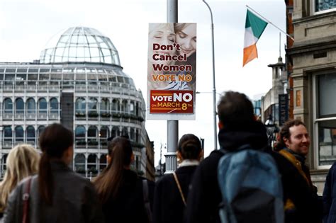 A Sudden Turn in Voter Sentiment Helped Quash Changes to Ireland’s Constitution - The New York Times