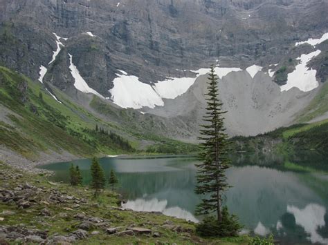 Rawson Lake Hike - AlbertaWow Campgrounds and Hikes