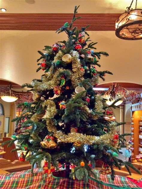 The PNW Mouse Meet Blog: Disneyland Resort Christmas Trees Part 2