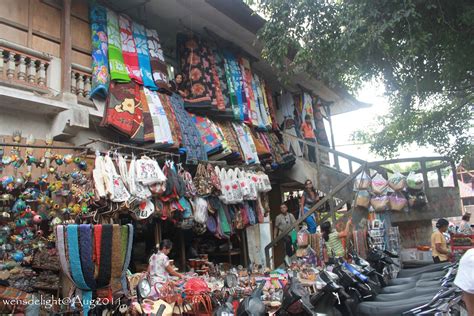 Wen's Delight: Ubud Traditional and Art Market