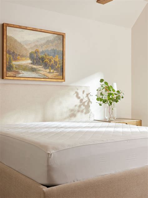 Cooling Bamboo Mattress Pad | Cozy Earth