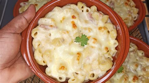 Baked mac and cheese with bechamel sauce - enterprisetop