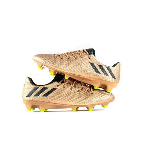 Adidas – Classic Soccer Cleats