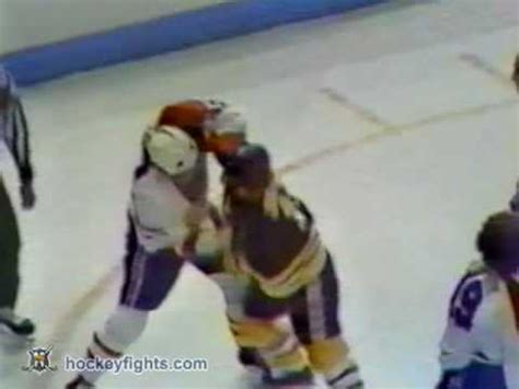 Stan Jonathan vs. Chris Nilan, April 05, 1980 - Boston Bruins vs ...