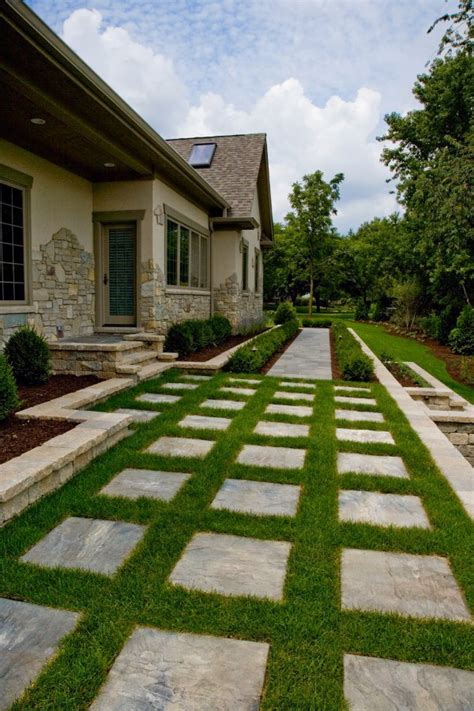 How to Incorporate Unilock Pavers in a Front Yard Design in the Dresher ...