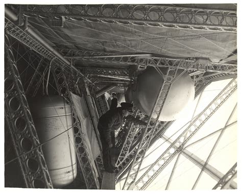 The Anatomy of a Dirigible: Photos of detailed construction of an Airship