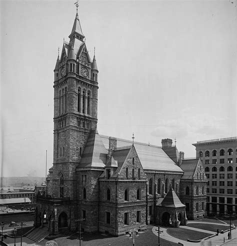 Holyoke City Hall, Massachusetts (1877) [Building] : architecture