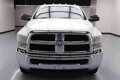 Dodge Ram 3500 (2014) : Commercial Pickups