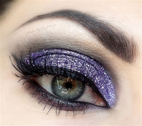 15 Glitter Makeup Ideas - fashionsy.com