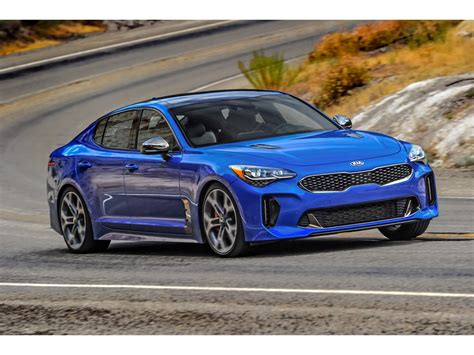 2020 Kia Stinger GT-Line AWD Specs and Features | U.S. News & World Report