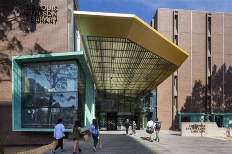 Monash University Clayton Campus - Sir Louis Matheson Library - Education Snapshots