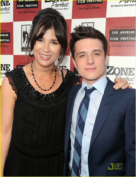 Full Sized Photo of josh hutcherson kids all right 15 | Josh Hutcherson: The Kids Are All Right ...