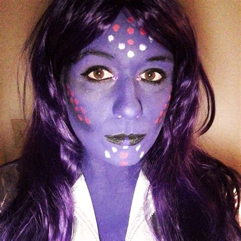 Alien makeup | Alien makeup, Disney characters, Alien