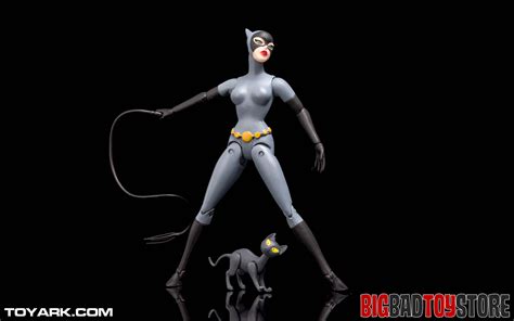 DC Collectibles Batman Animated BTAS Catwoman Photo Shoot - The Toyark ...