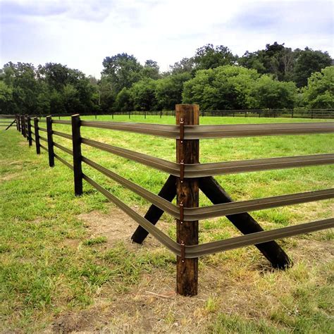 Flex Fence® Per4mance | RAMM Horse Fencing & Stalls | Horse fencing, Farm fence, Horse barns